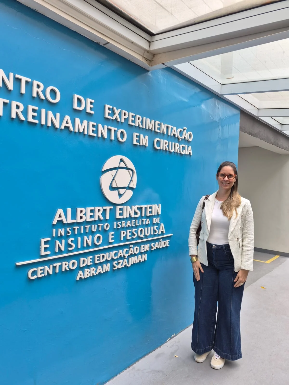 Dra. Lúcia no Instituto de Ensino e Pesquisa Albert Einstein