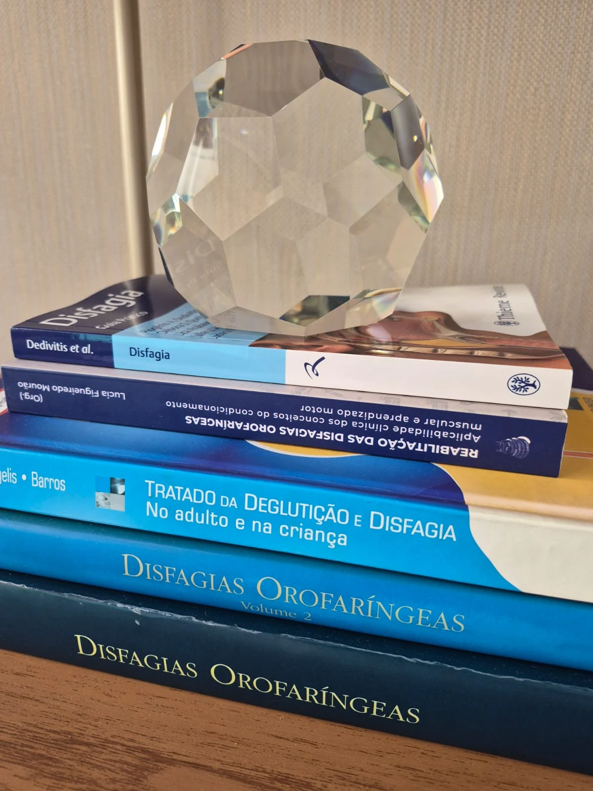 Livros sobre deglutição e disfagia no consultório